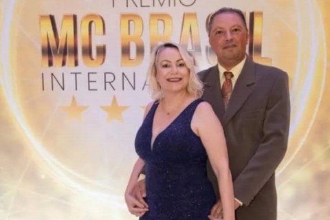 Adri Tolardo – Quando a arte encontra o amor e a determinação