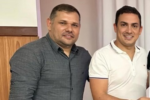 Servidora denuncia descontos ilegais e acusa perseguição na Educação de Ituaçu-BA: prática atinge outros profissionais da rede municipal